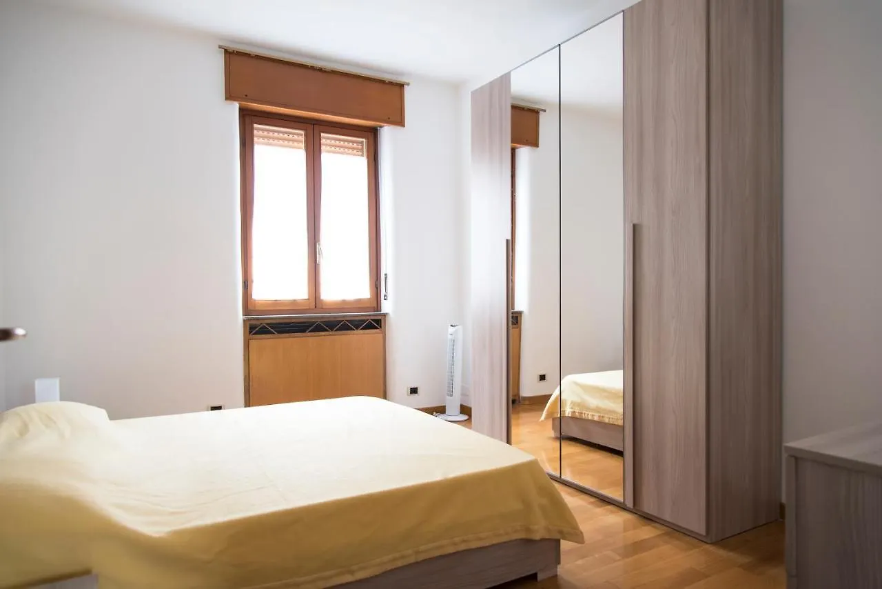 Youhosty - Sacconi 4 Milan Apartment